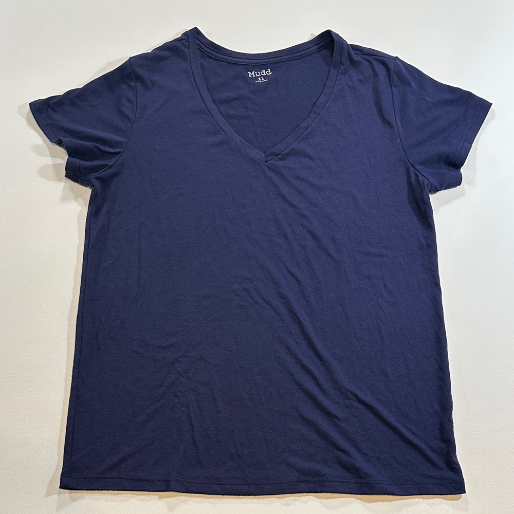 Mudd Dark Blue V-Neck Short Sleeve Tee Women’s XL